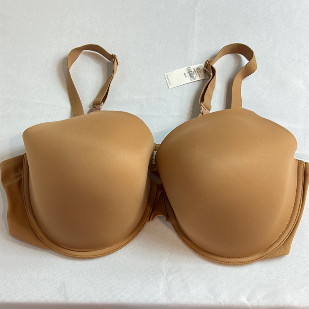 NEW Old Navy Tan Underwire Bra Smooth Molded Cups